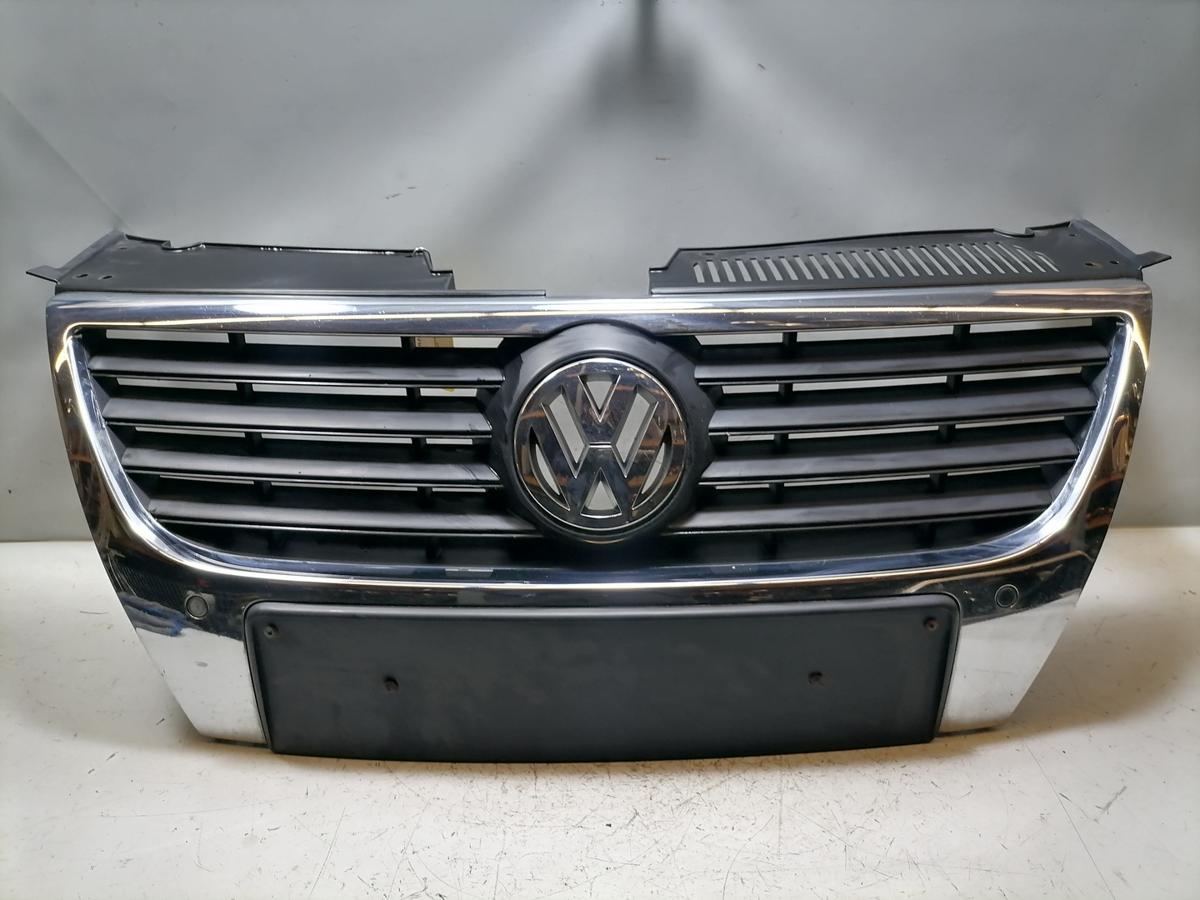 VW Passat 3C B6 original K&uuml;hlergrill f&uuml;r Fahrzeuge mit Parkhilfe PDC Bj.2008